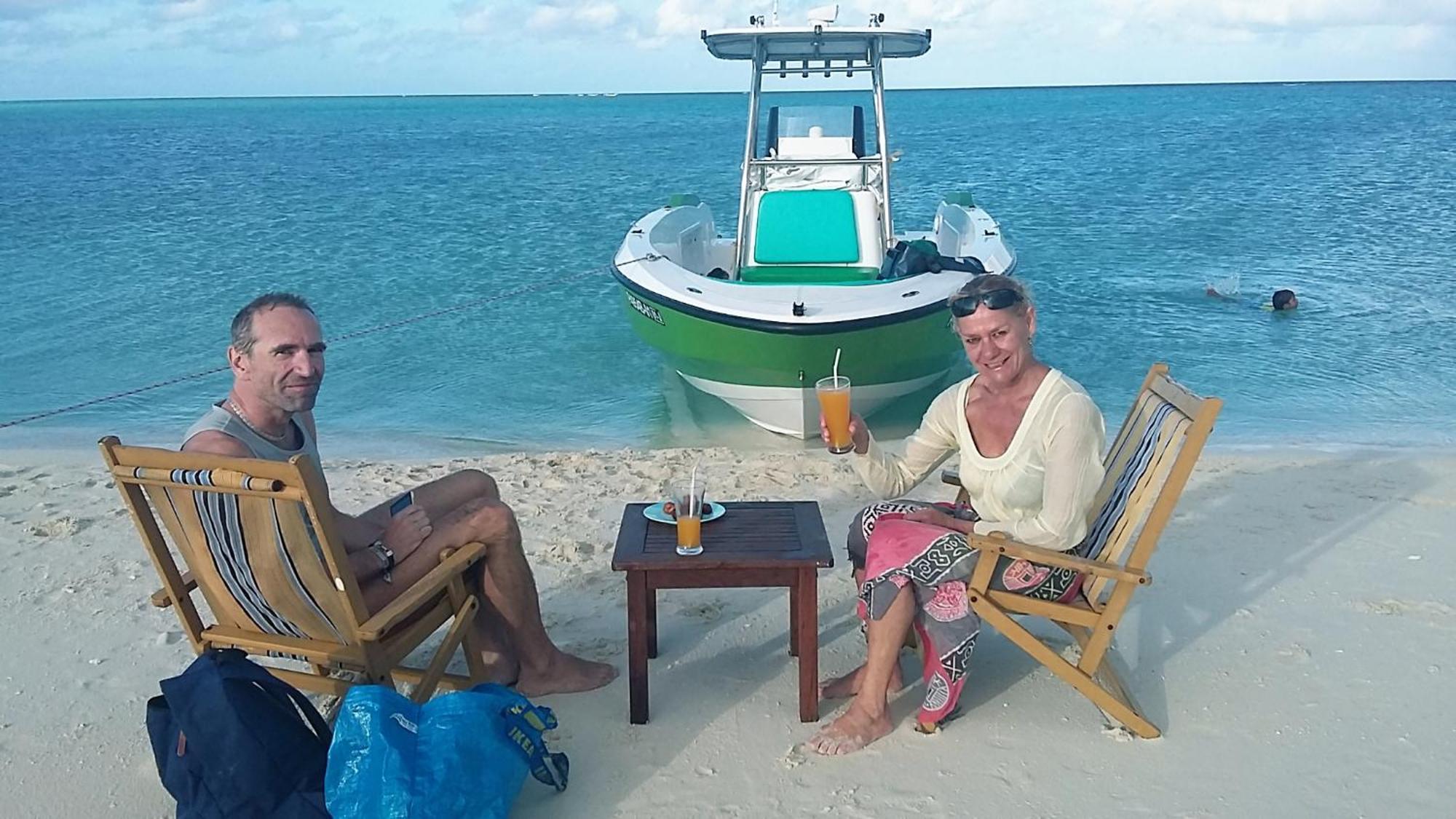 Fulidhoo La Perla Guest House ภายนอก รูปภาพ