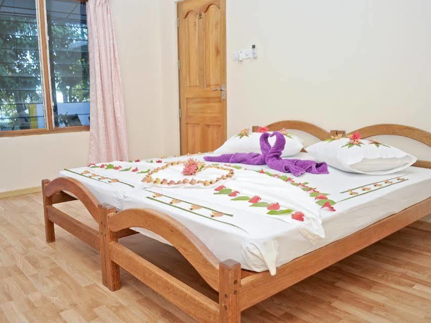 Fulidhoo La Perla Guest House ภายนอก รูปภาพ