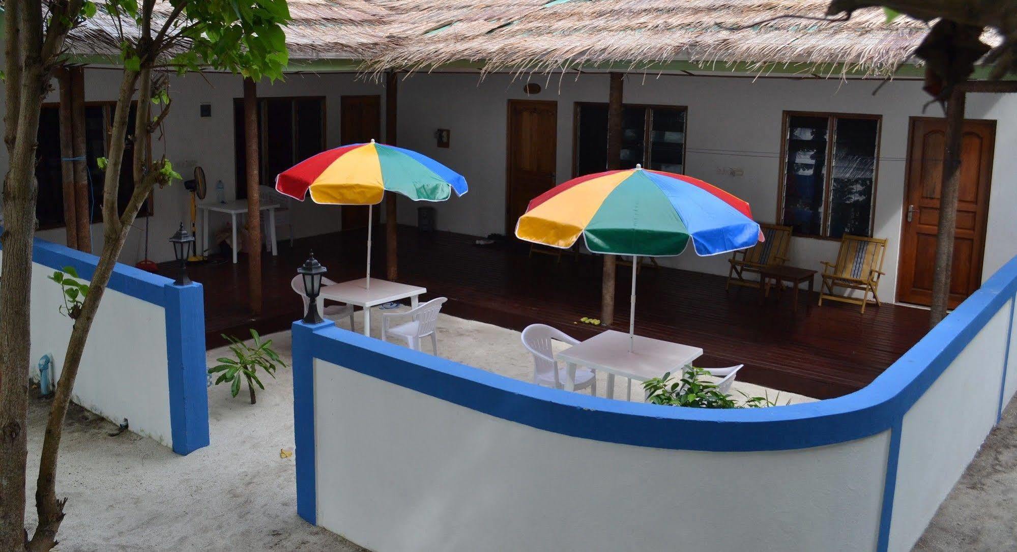 Fulidhoo La Perla Guest House ภายนอก รูปภาพ