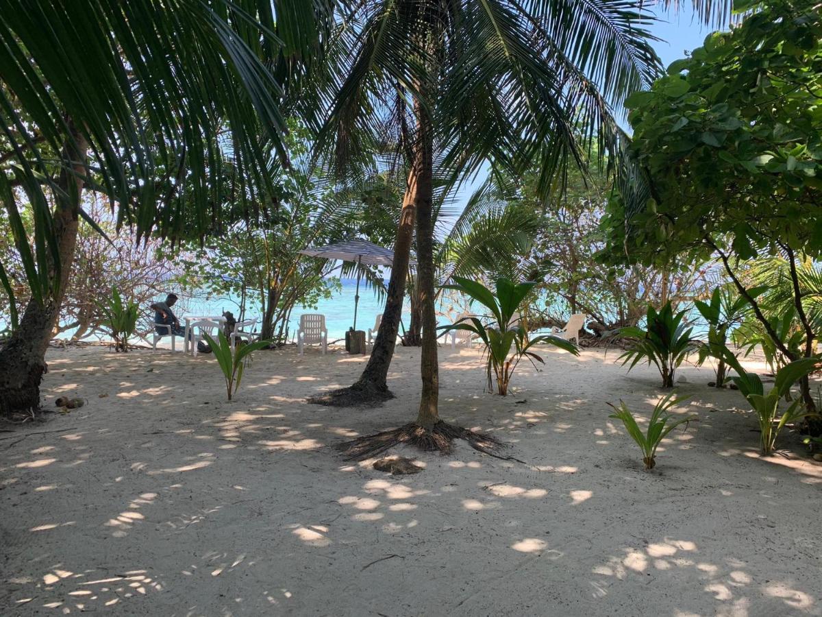 Fulidhoo La Perla Guest House ภายนอก รูปภาพ